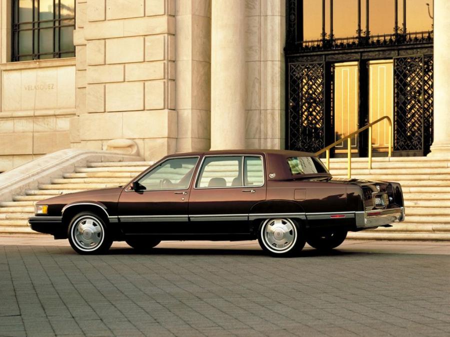  Cadillac Fleetwood 1991 года  (фото 4 из 9)